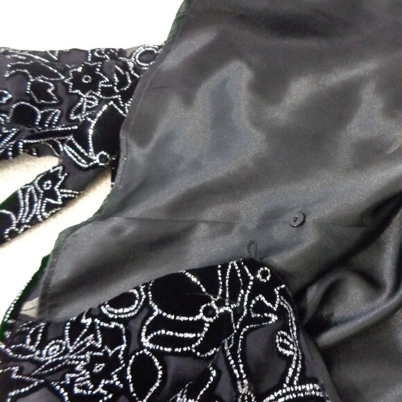 Dressbarn Women's Silk Blingy Shirt Black,‎ Silver, Lace and  Velvet Top Size L - Picture 7 of 8